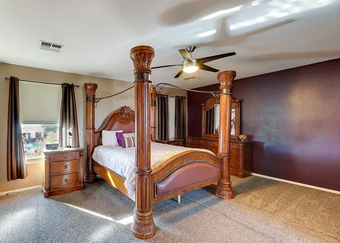Сasa de vacaciones Stunning Pool & Patio: Spacious Oasis! Chandler